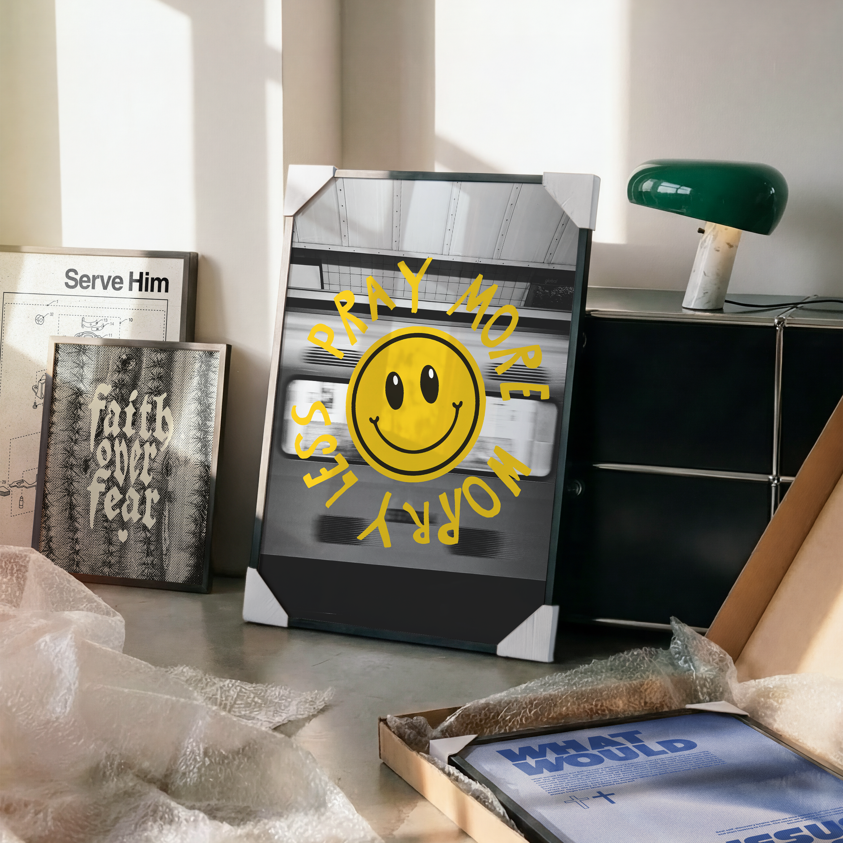 Unboxing_Multiple_Frames_Mockup_2by_LuxyCatStudio_3d31ce02-dfd9-491b-8f11-f65f45eee8dc.png